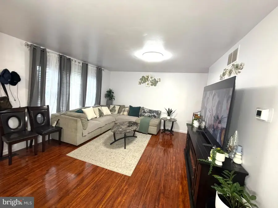 9060 Moonshine Holw #e, Laurel, MD 20723 - #2