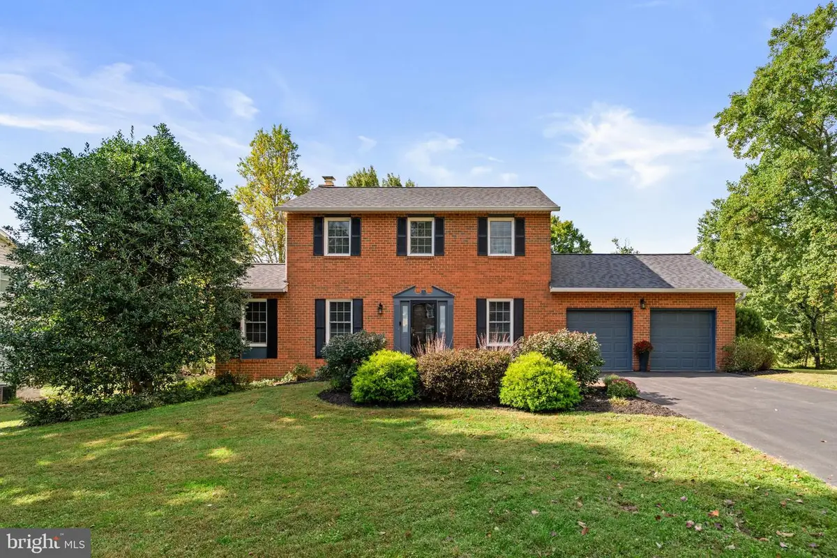 4236 Hermitage Dr, Ellicott City, MD 21042 - #1