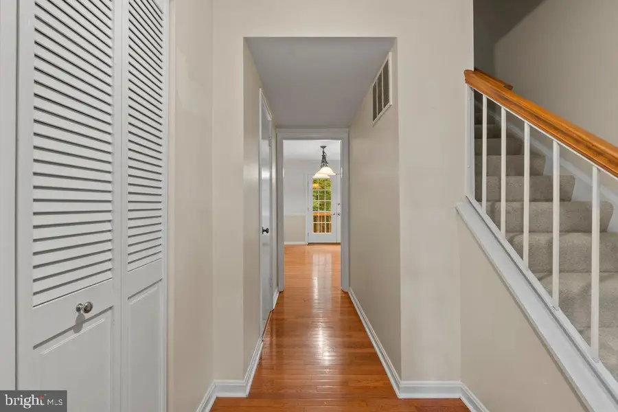 9011 Queen Maria Ct, Columbia, MD 21045 - #3