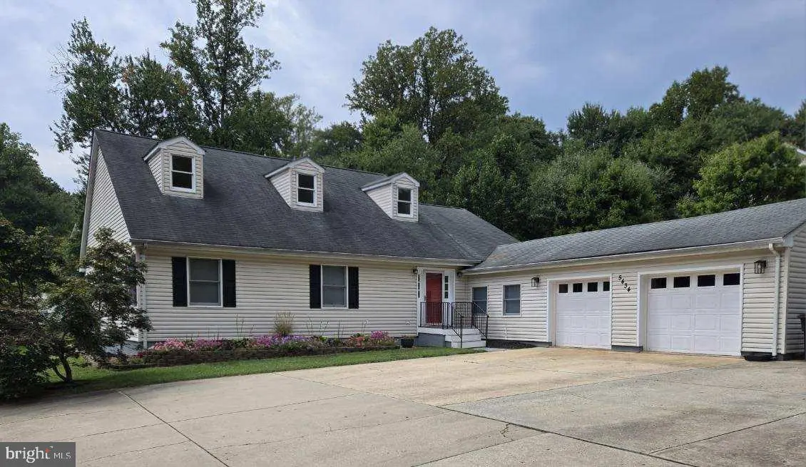 5434 Kerger Rd, Ellicott City, MD 21043 - #1
