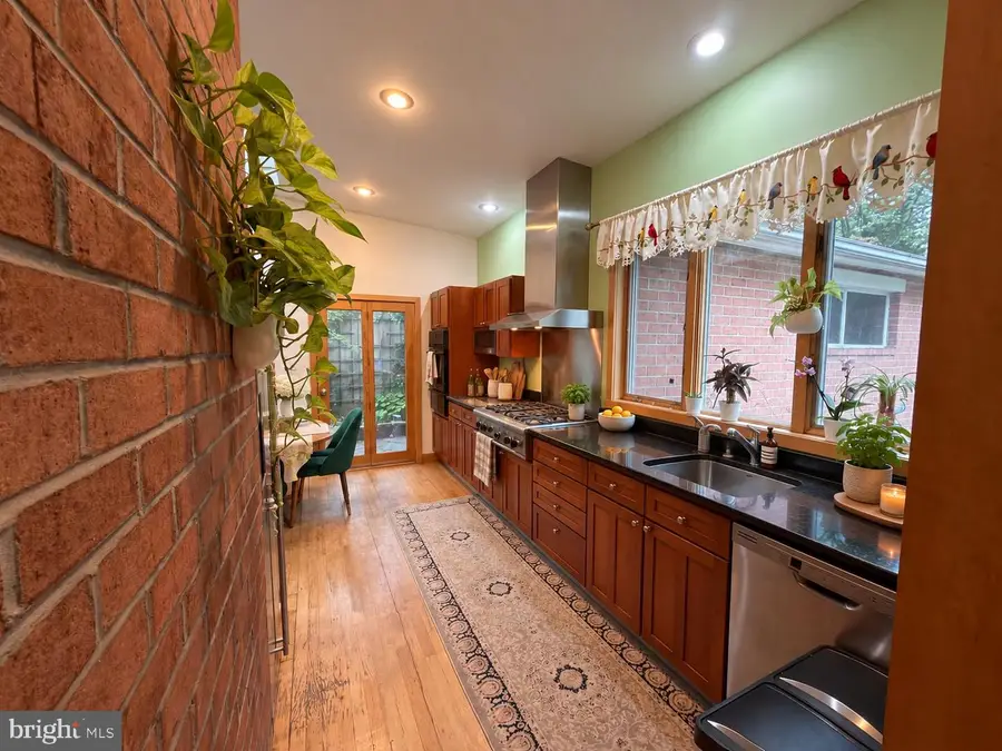 5106 Penfield Rd W, Columbia, MD 21045 - #3