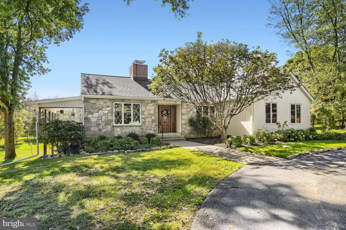 6352 Guilford Rd, Clarksville, MD 21029 - #1
