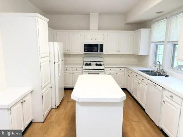 7500 Cove Point Way, Elkridge, MD 21075 - #2