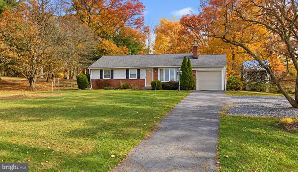 725 Long Corner Rd, MT AIRY, MD 21771