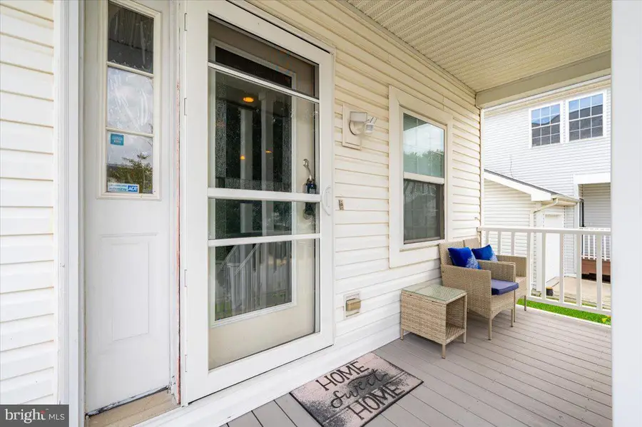 7605 Bluff Point Ln, Elkridge, MD 21075 - #3