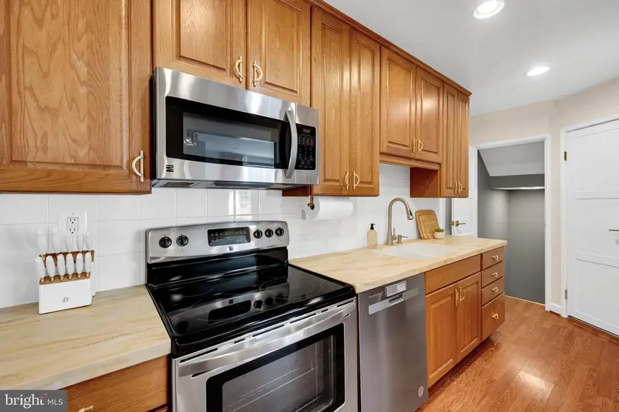 9070 Moonshine Hollow #b, Laurel, MD 20723 - #2