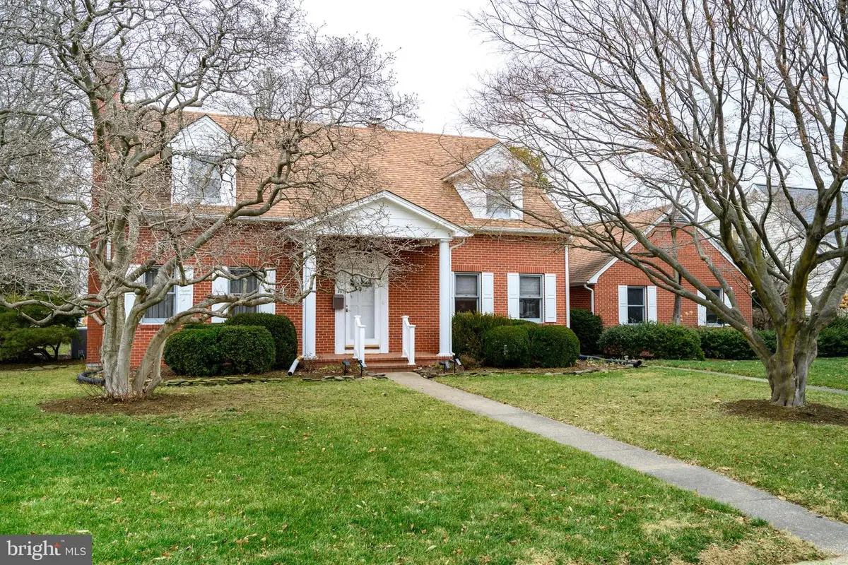 201 Greenwood Ave, Chestertown, MD 21620 - Image #1