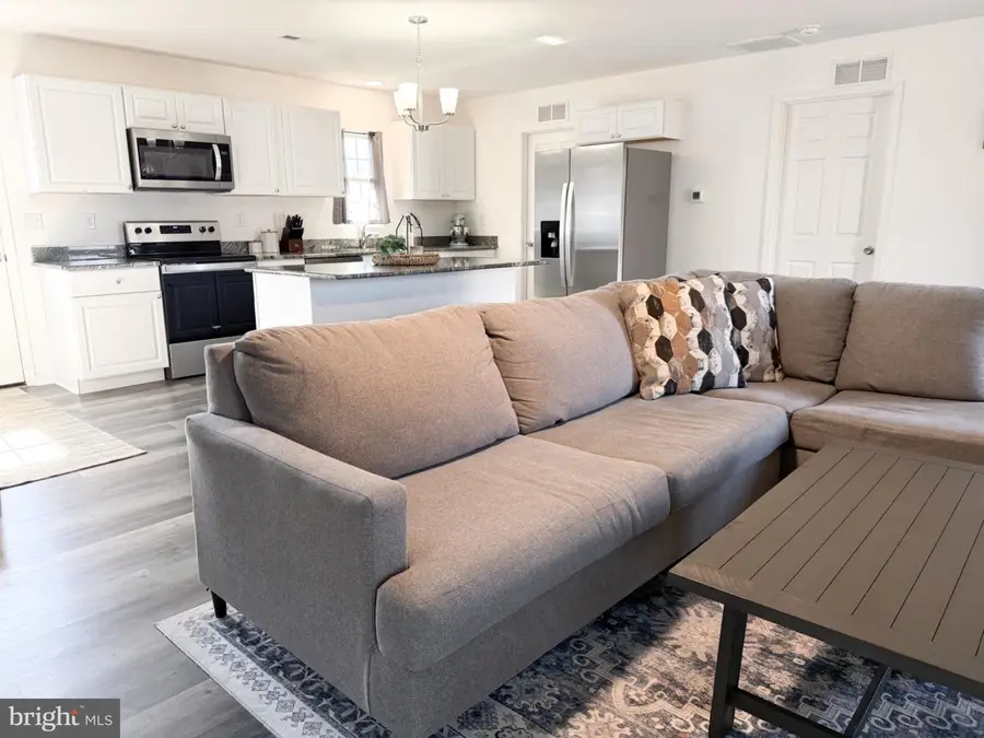 301 Lincoln Dr, Chestertown, MD 21620 - #3