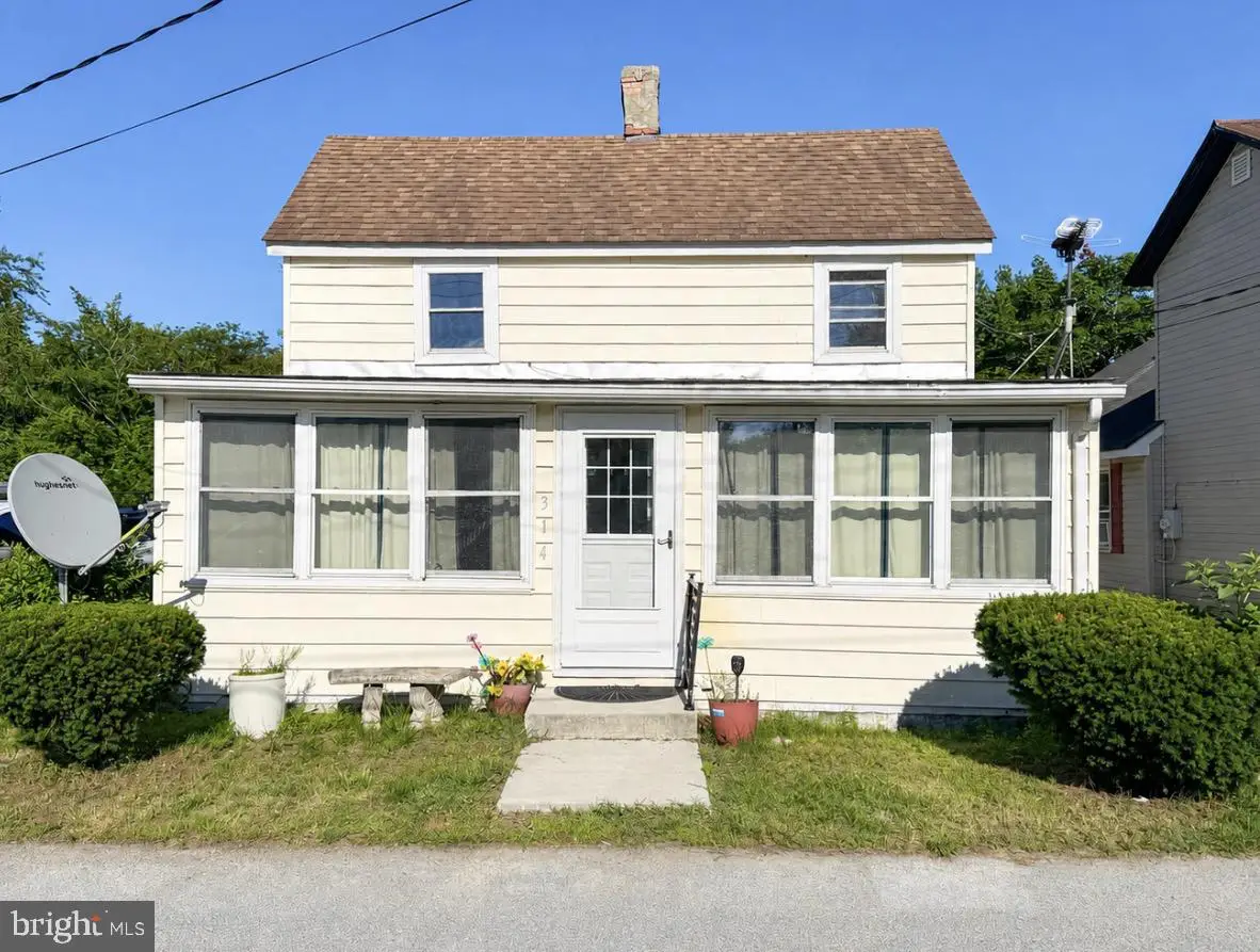 314 Race St, Millington, MD 21651 - #1