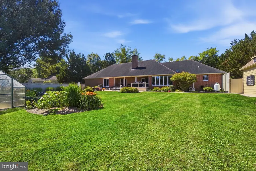7828 Country Club Ln, Chestertown, MD 21620 - #2