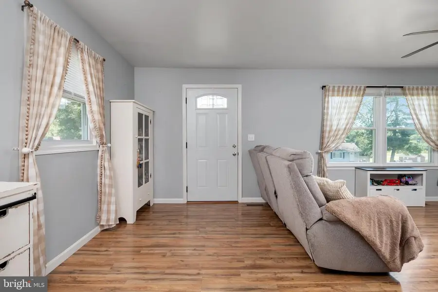 104 Lincoln Dr, Chestertown, MD 21620 - #2