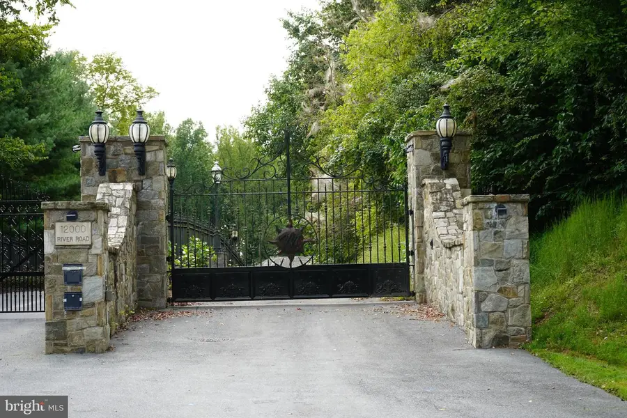 12000 River Rd, Potomac, MD 20854 - Image #2