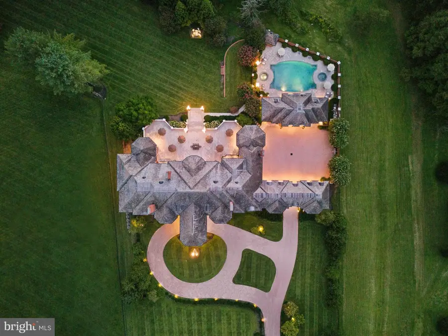 11510 Highland Farm Rd, Potomac, MD 20854 - Image #3