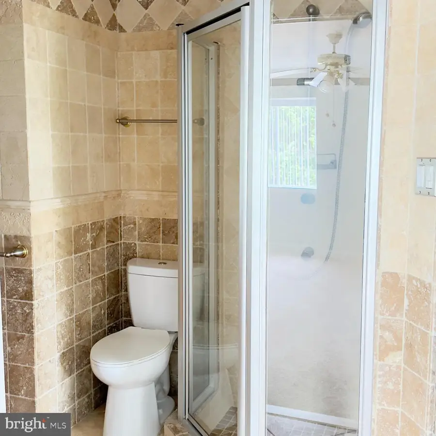 18904 Mills Choice Rd #i-6, Gaithersburg, MD 20886 - #2