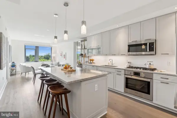 4960 Fairmont Ave #706, BETHESDA, MD 20814