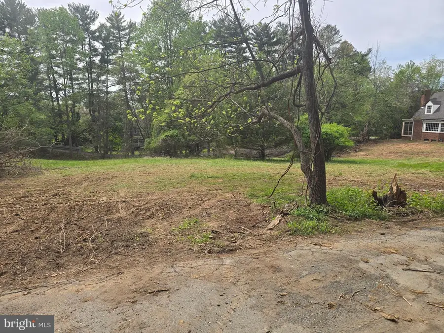 133 Bonifant Rd, Silver Spring, MD 20905 - Image #3