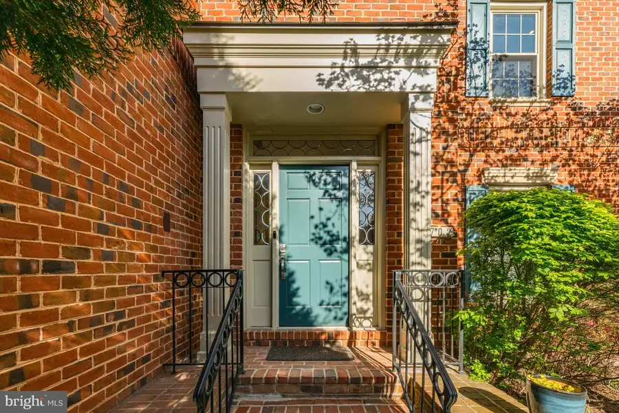 9702 Beman Woods Way, Potomac, MD 20854 - Image #2