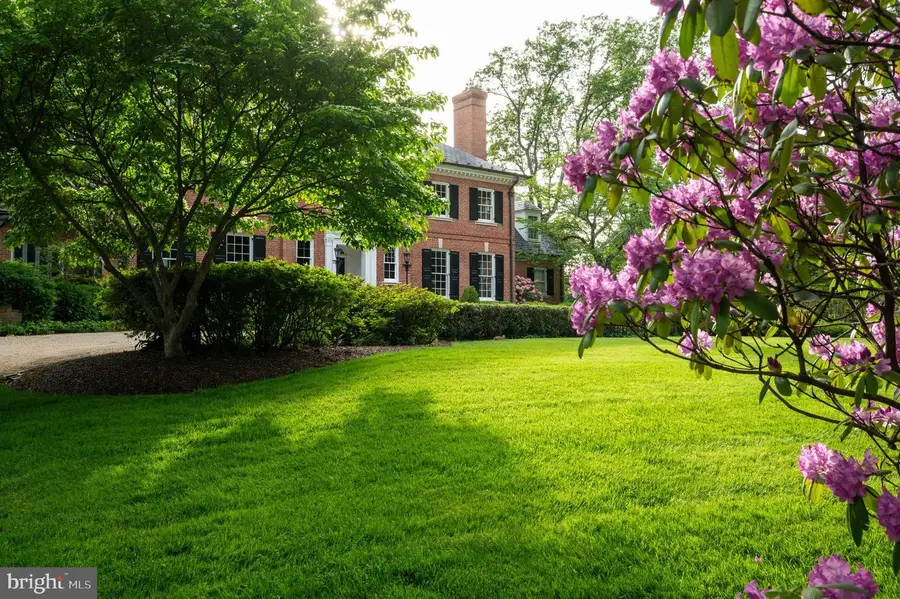 7116 Glenbrook Rd, Bethesda, MD 20814 - Image #3