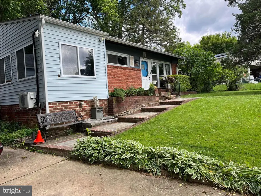 12700 Weiss St, Rockville, MD 20853 - Image #3