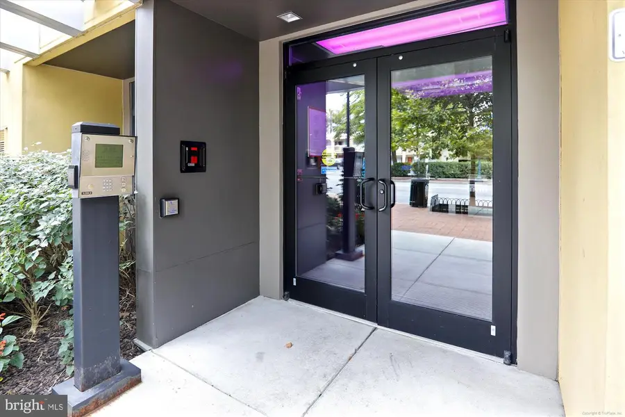 8005 13th St #411, Silver Spring, MD 20910 - Image #3