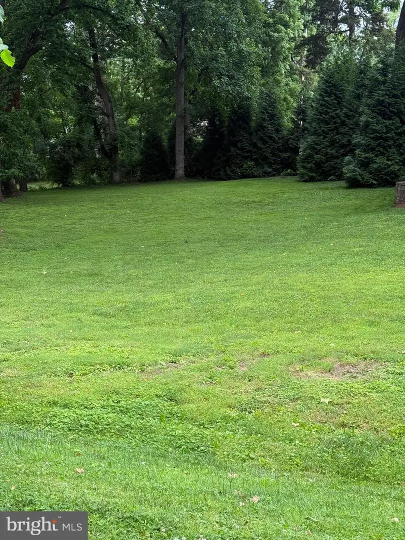 3809 Kenilworth Drwy, Chevy Chase, MD 20815 - Image #2