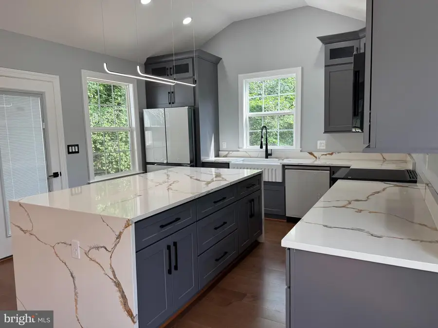 505 Belford Pl, Takoma Park, MD 20912 - Image #2