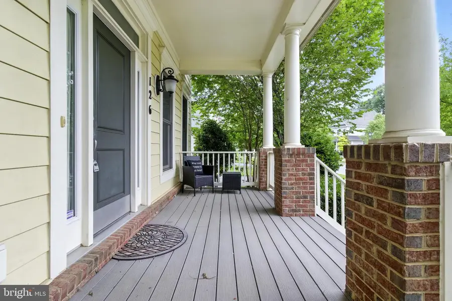 126 Bullard Cir, Rockville, MD 20850 - Image #2