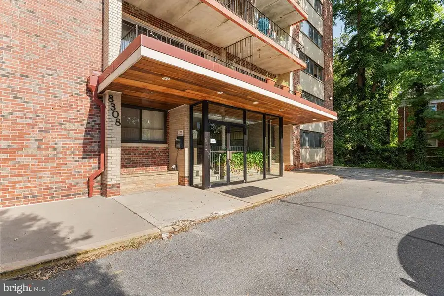 8308 Flower Ave #403, Takoma Park, MD 20912 - Image #3