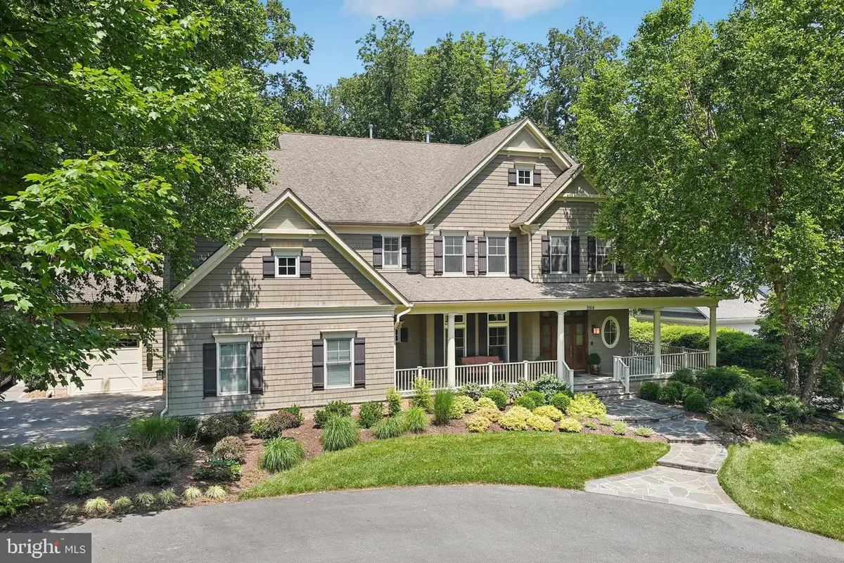 9414 Thrush Ln, Potomac, MD 20854 - #1