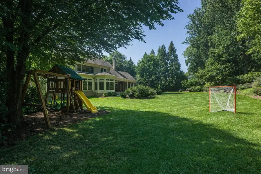 9414 Thrush Ln, Potomac, MD 20854 - #3