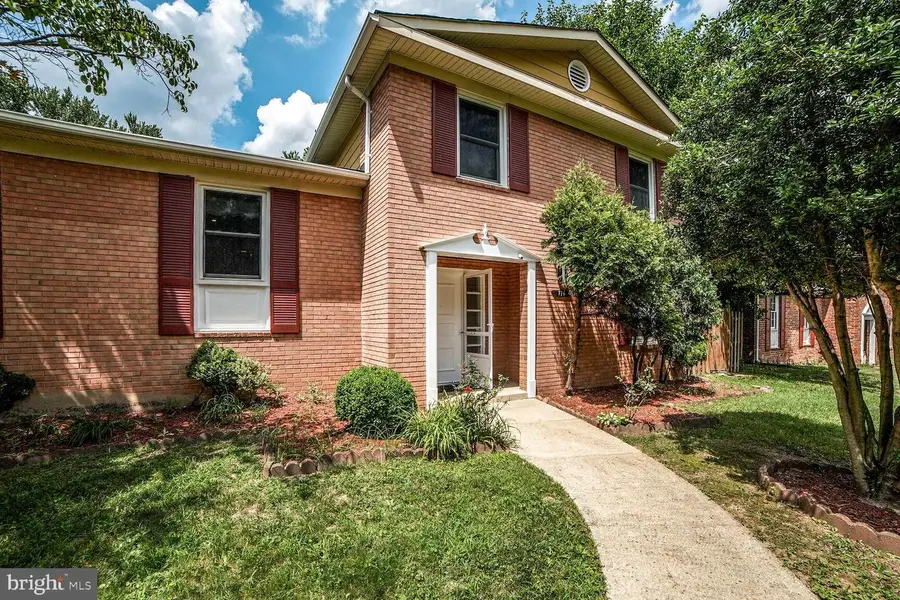 716 Downs Dr, Silver Spring, MD 20904 - Image #2