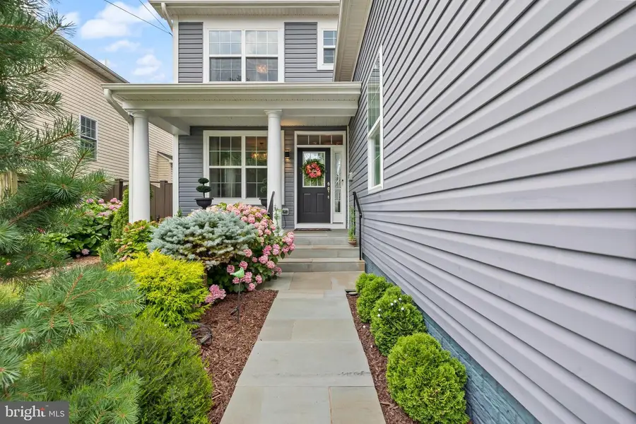 3722 Lawrence Ave, Kensington, MD 20895 - Image #3