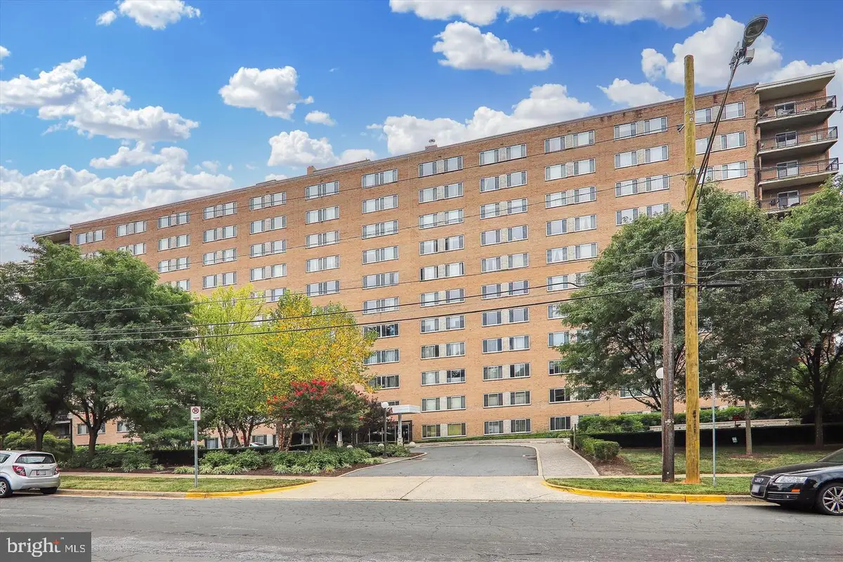 1900 Lyttonsville Rd #602, Silver Spring, MD 20910 - Image #1