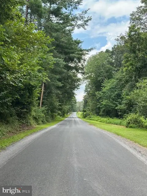 15701 Edwards Ferry Rd, Poolesville, MD 20837 - Image #3