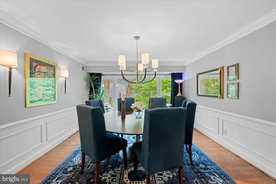 9225 Aldershot Dr, Bethesda, MD 20817 - #3