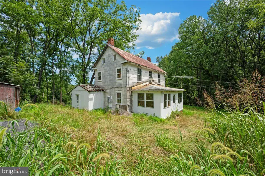 10895 Bethesda Church Rd, Damascus, MD 20872 - Image #2