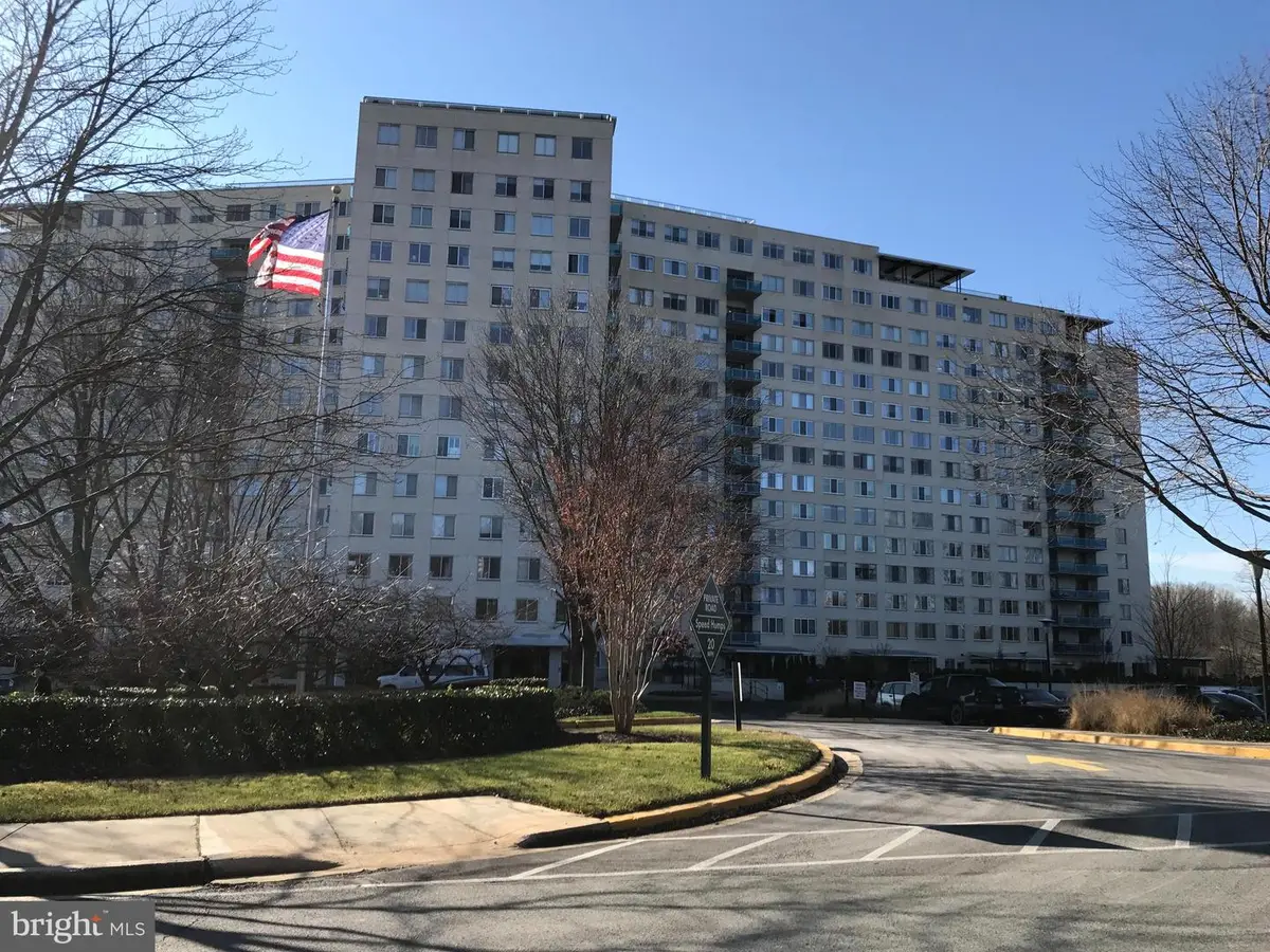 10500 Rockville Pike #m11, Rockville, MD 20852 - Image #1