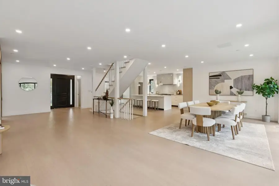 3 Alden Ln, Chevy Chase, MD 20815 - Image #3