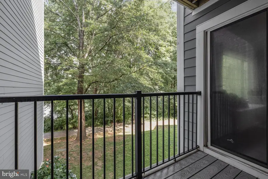 20408 Shore Harbour Dr #5-c, Germantown, MD 20874 - Image #2