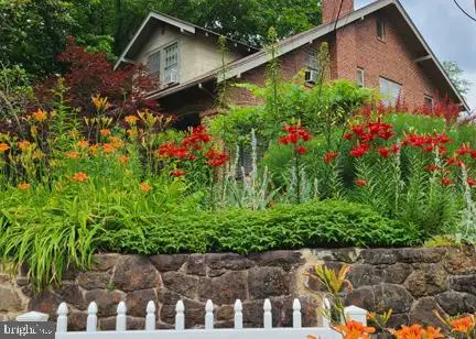 806 Maplewood Ave, Takoma Park, MD 20912 - Image #2