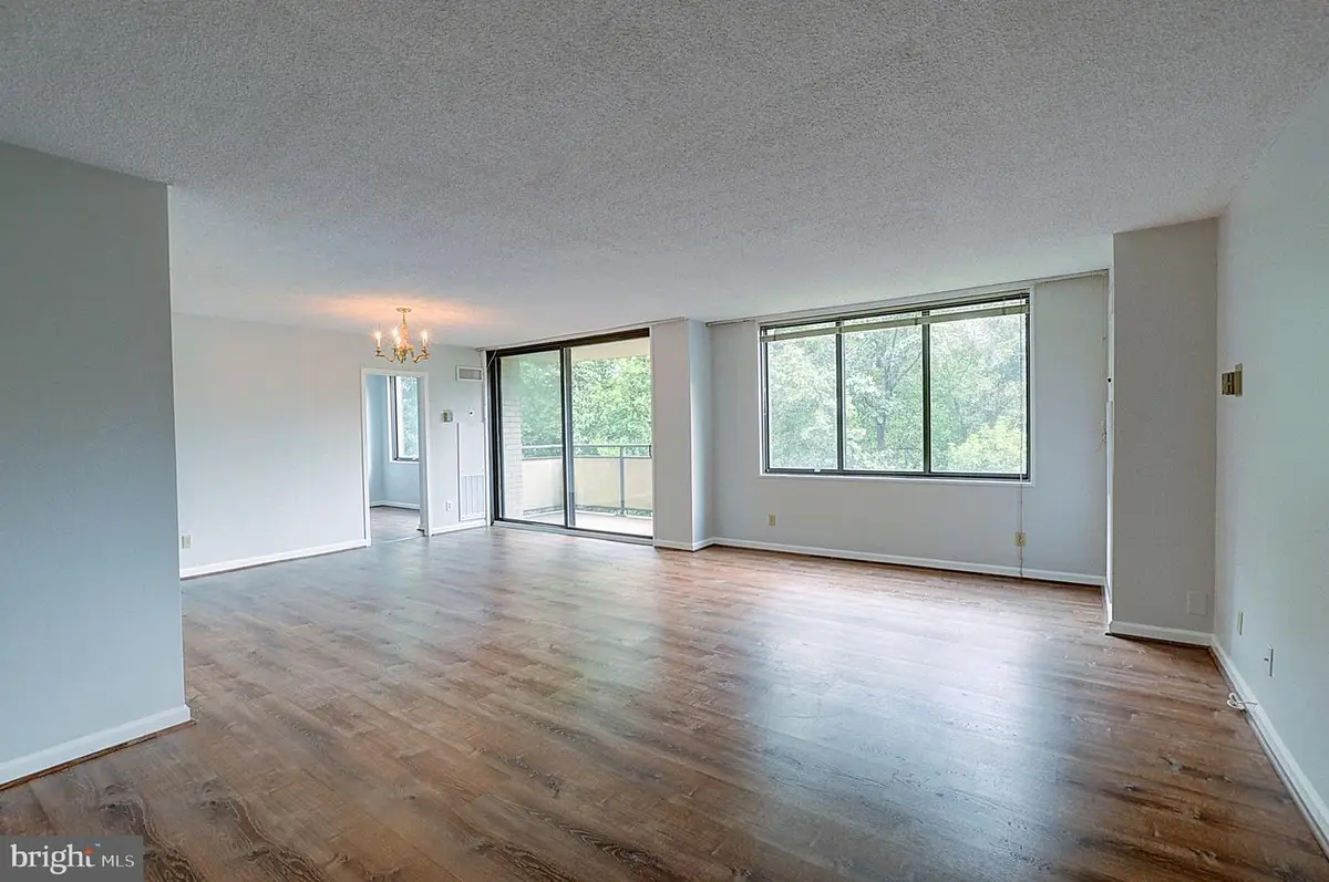 5225 Pooks Hill Rd #710n, Bethesda, MD 20814 - Image #1