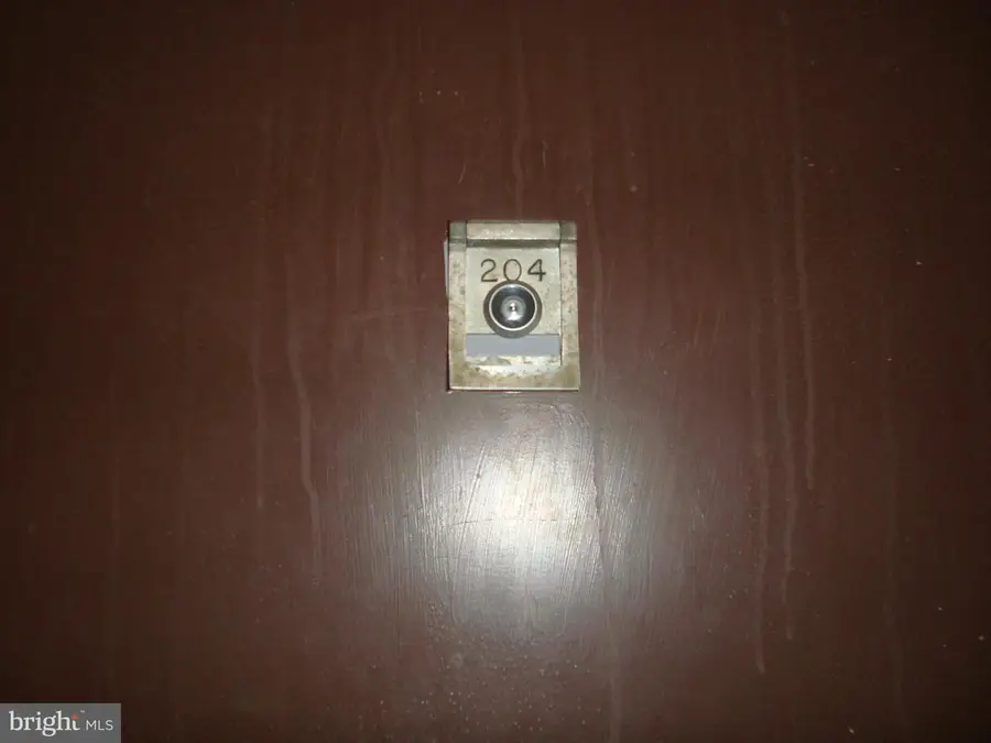 108 Duvall Ln #60-204, Gaithersburg, MD 20877 - Image #2