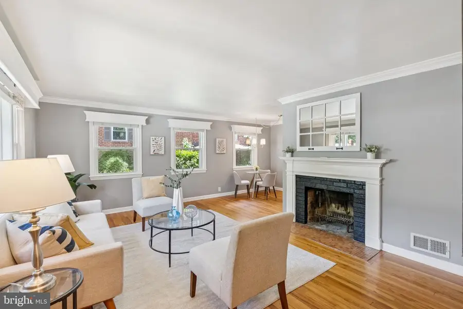 207 Whitmoor Ter, Silver Spring, MD 20901 - Image #3