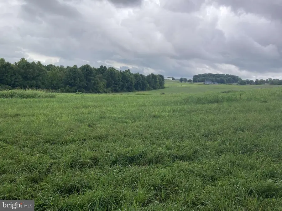 25526 Burnt Hill Rd, Clarksburg, MD 20871 - Image #2