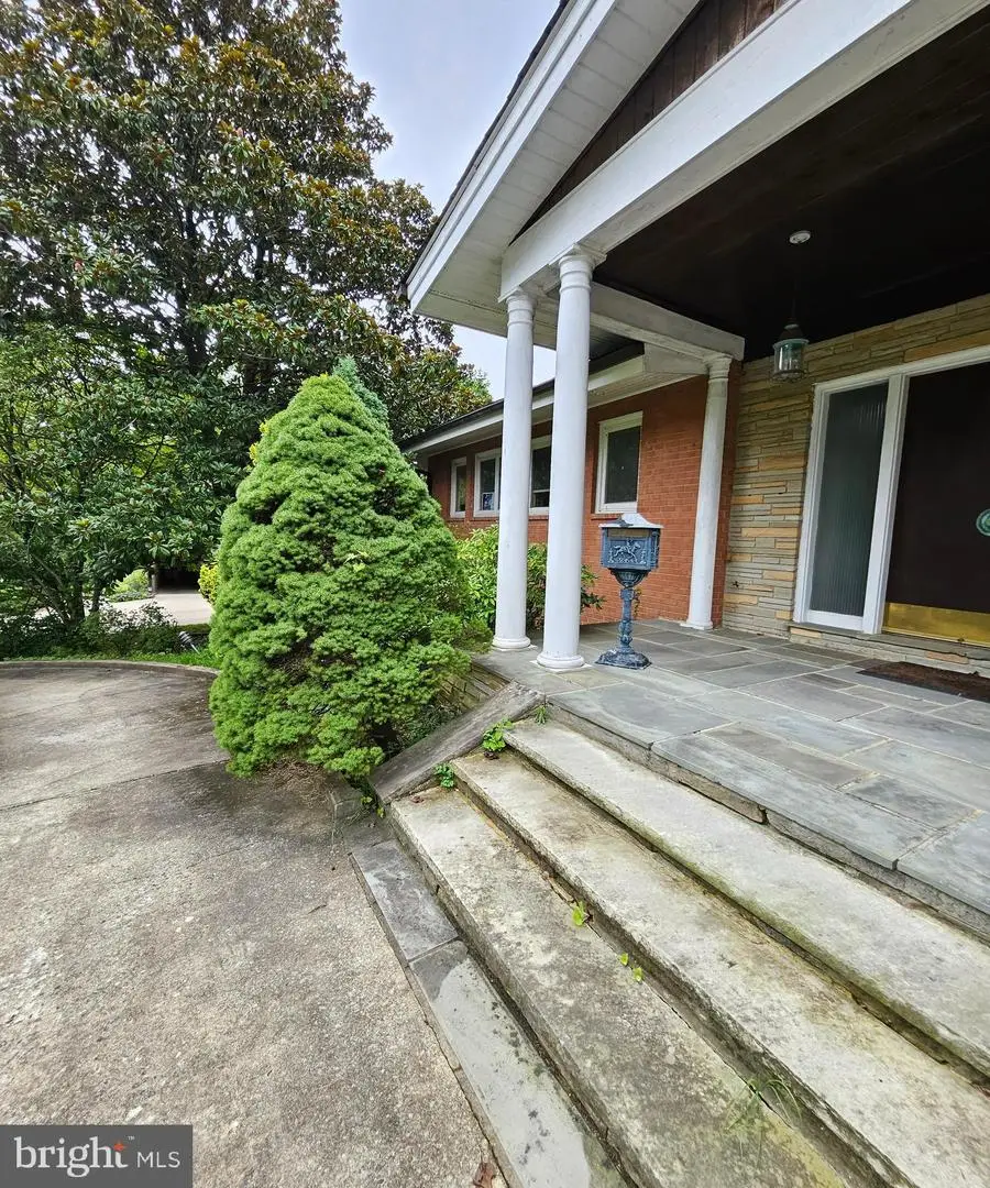 6204 Lenox Rd, Bethesda, MD 20817 - Image #1