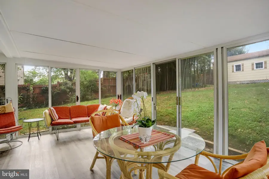 205 Reading Ter, Rockville, MD 20850 - Image #2