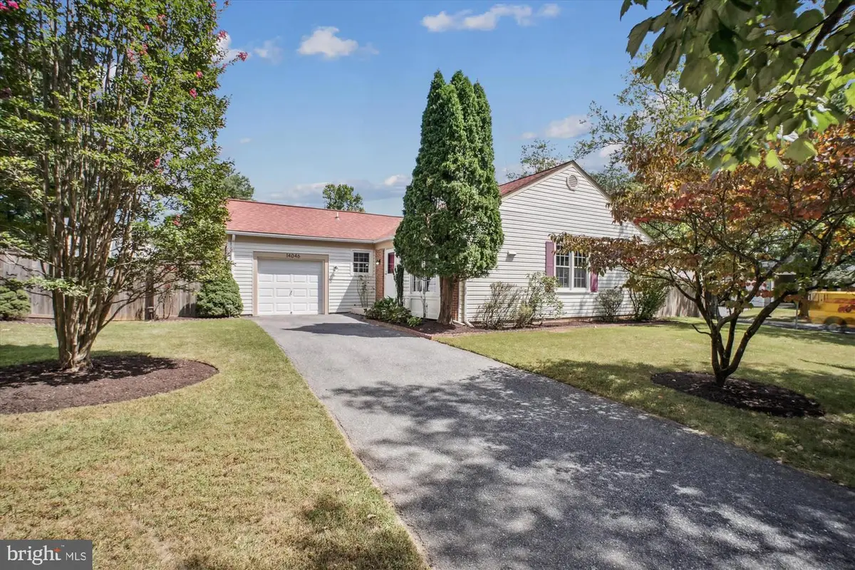 14046 Saddleview Dr, North Potomac, MD 20878 - Image #1