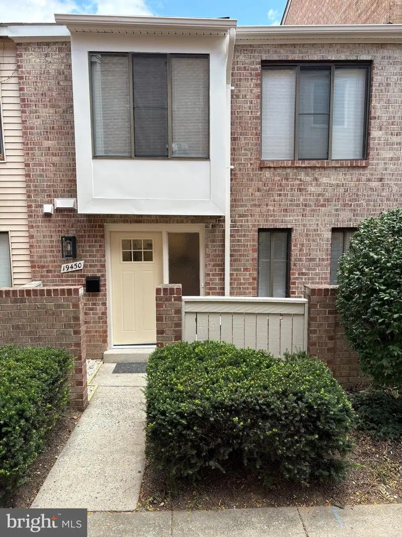 19450 Brassie Pl, Montgomery Village, MD 20886 - Image #1