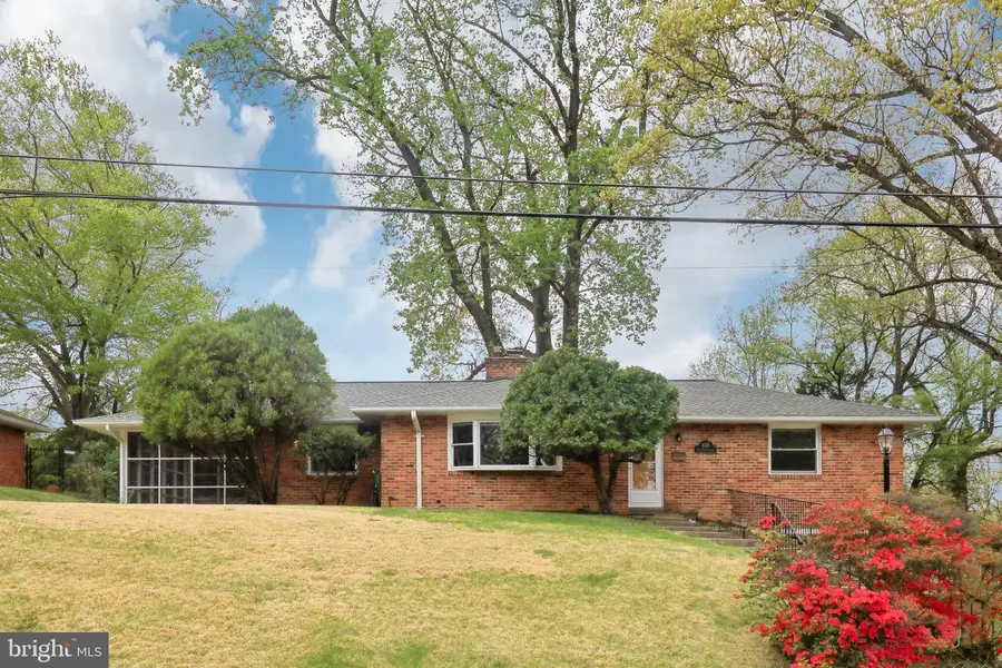 405 Southwest Dr, Silver Spring, MD 20901 - Image #3