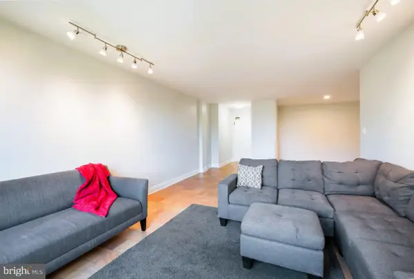 4977 Battery Ln #1-717, BETHESDA, MD 20814